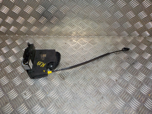 Opel Astra K Dørlås Med OEM Nr. 13598385 Fra Opel Ophugger