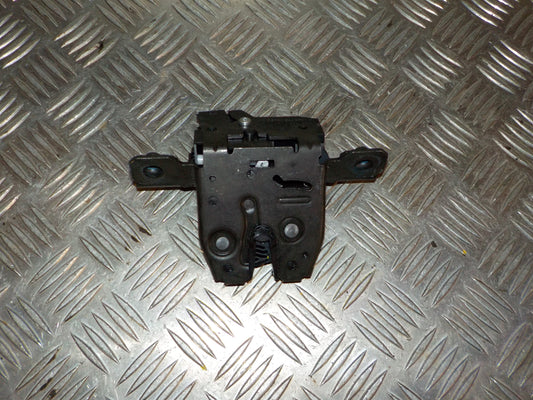 Opel Astra K Dørlås Med OEM Nr. 13524683 Fra Opel Ophugger