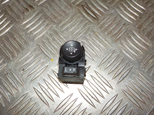 Opel Astra K Kontakt Sidespejl Med OEM Nr. 22934609 Fra Opel Ophugger