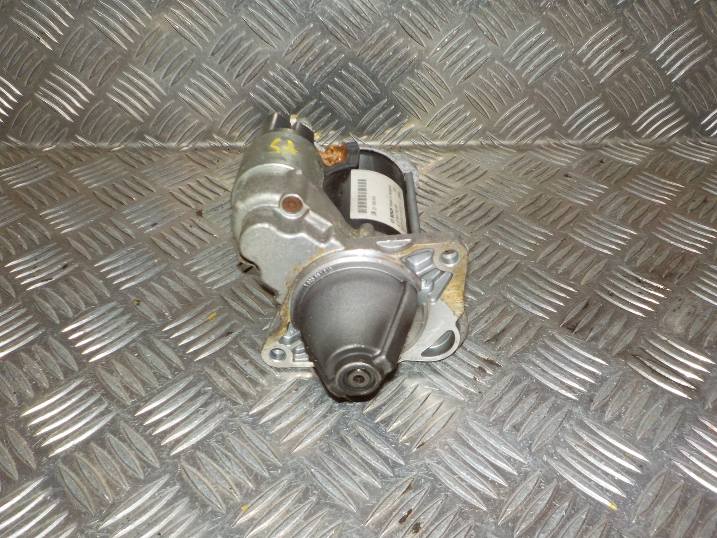Opel Corsa E Starter Med OEM Nr. 25198414 Fra Opel Ophugger