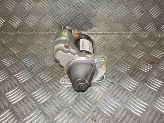 Opel Corsa E Starter Med OEM Nr. 25198414 Fra Opel Ophugger