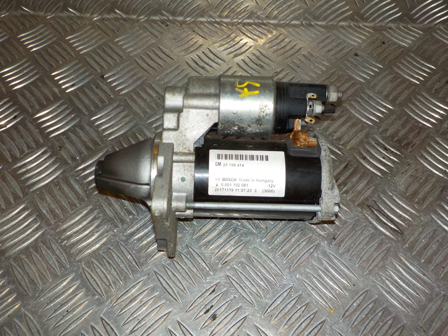 Opel Corsa E Starter Med OEM Nr. 25198414 Fra Opel Ophugger