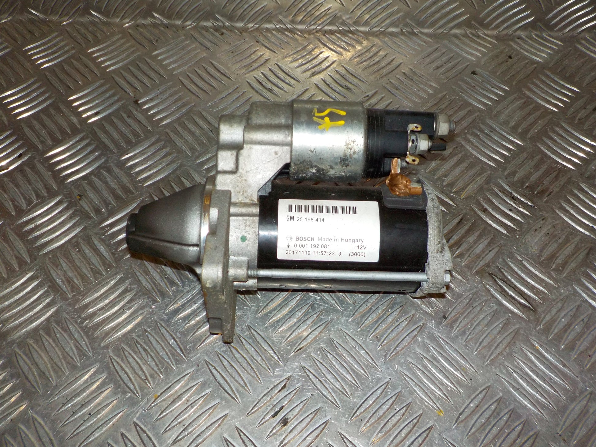 Opel Corsa E Starter Med OEM Nr. 25198414 Fra Opel Ophugger