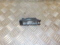 Opel Corsa E Nummerpladelygte Med OEM Nr. 13251936 Fra Opel Ophugger