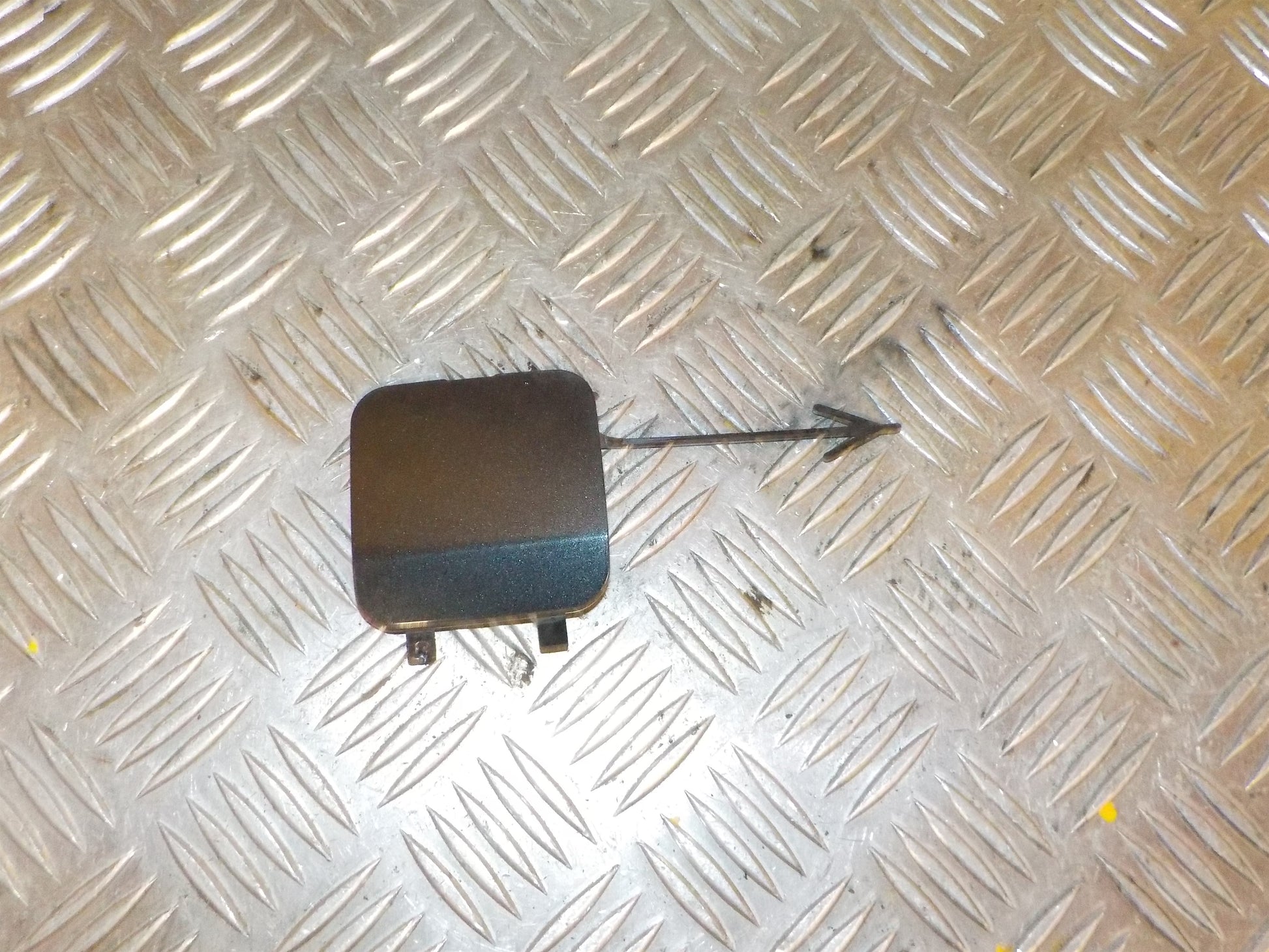 Opel Corsa E Dæksel Over Trækkrog Med OEM Nr. BAG Fra Opel Ophugger