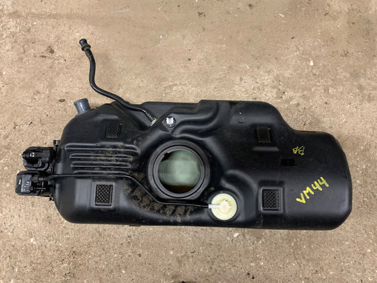 Opel Karl Tank Med OEM Nr. 95375694 Fra Opel Ophugger