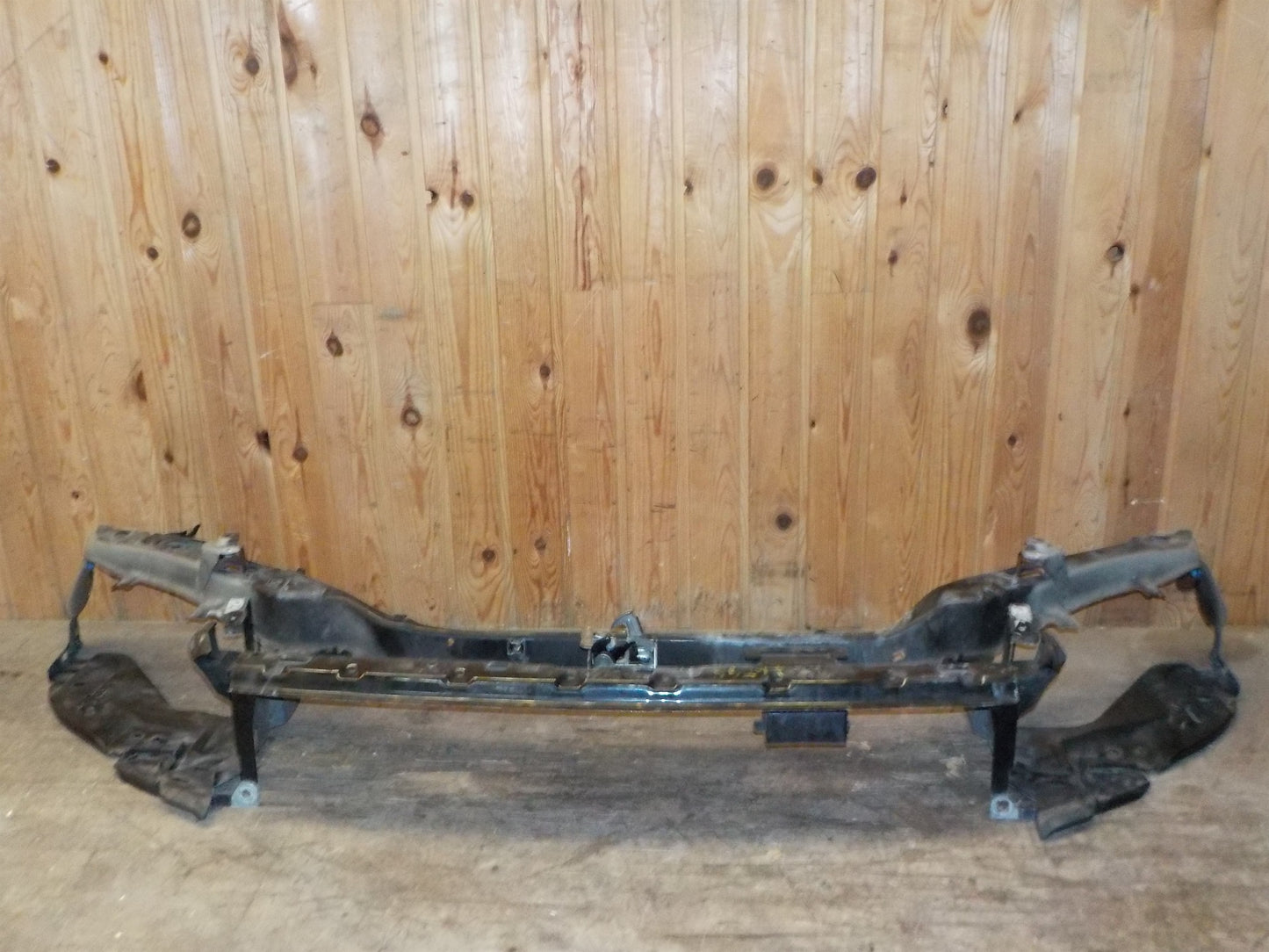 Volvo S40/V50 Låseplade Med OEM Nr. 31335263 Fra Volvo Ophugger