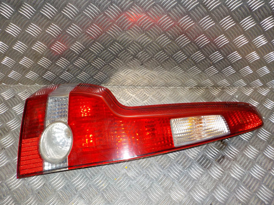 Volvo S40/V50 Baglygte Med OEM Nr. 30678749 Fra Volvo Ophugger