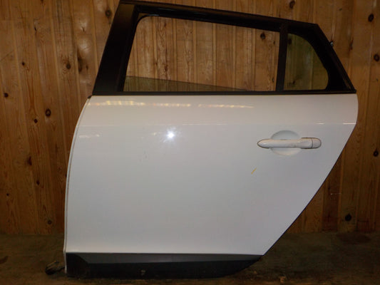 Renault Megane 3 Bagdør V Med OEM Nr. 821013577R Fra Renault Ophugger