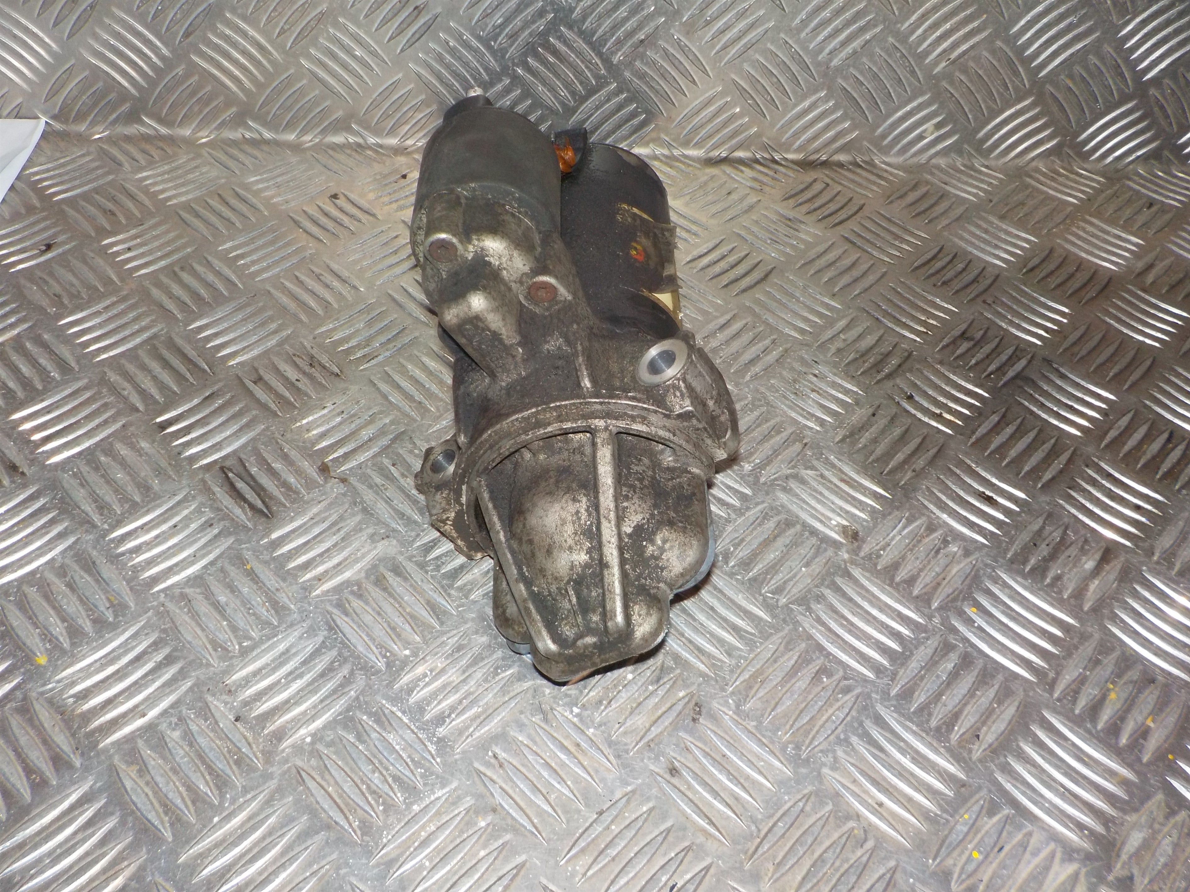 Ford Transit Forhj Starter Med OEM Nr. 0986021810 Fra Ford Ophugger