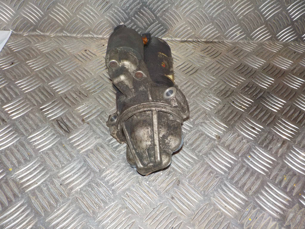 Ford Transit Forhj Starter Med OEM Nr. 1748650 Fra Ford Ophugger