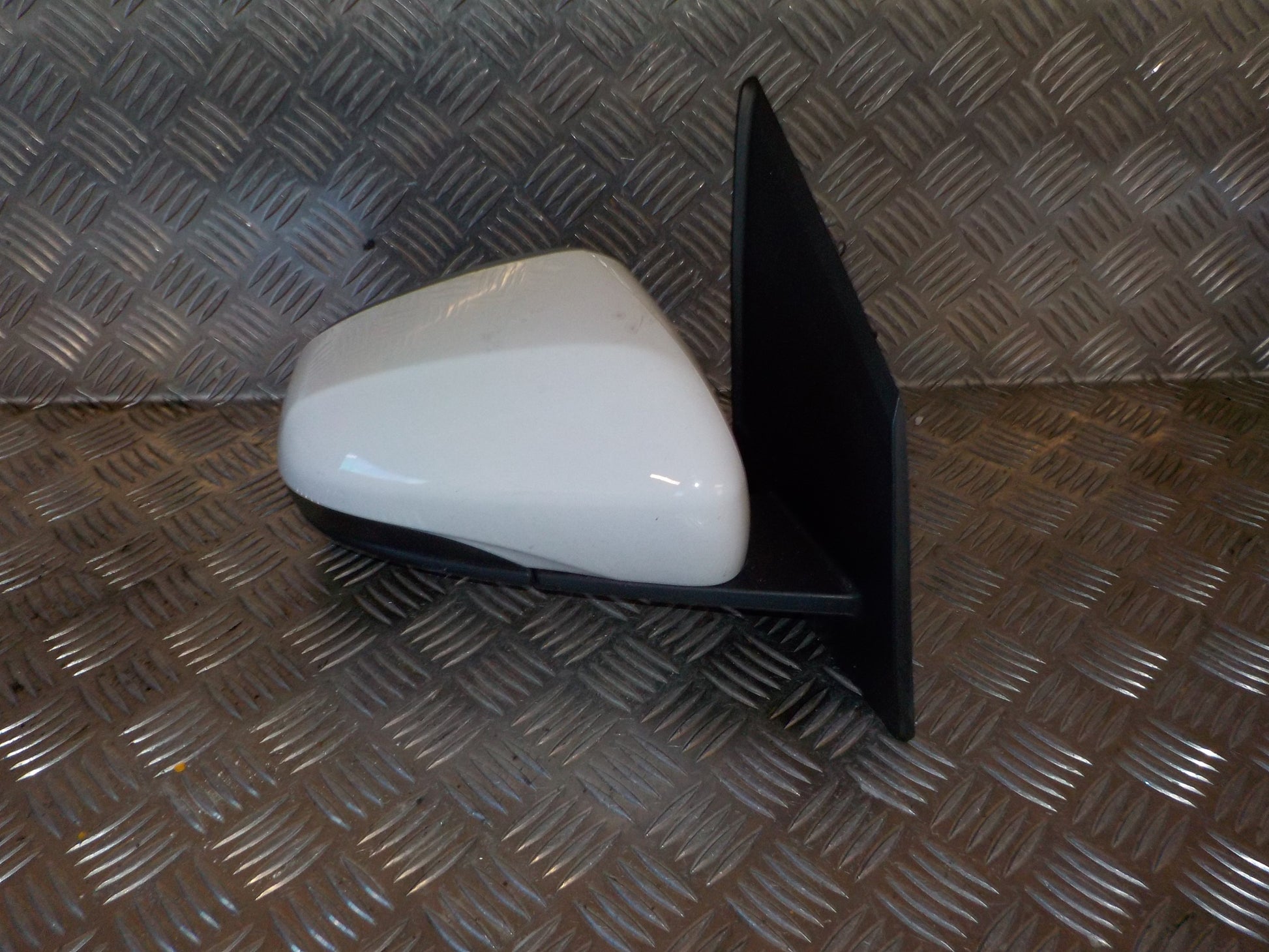 Opel Karl Sidespejl Med OEM Nr. 95410528 Fra Opel Ophugger