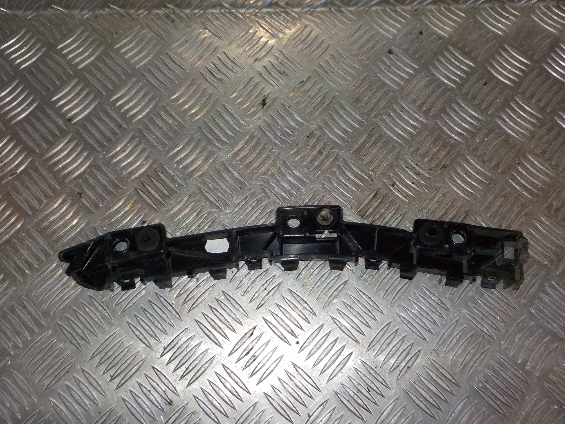 Ford S‑Max 2 Bagkofanger Rå Med OEM Nr. EM2B17E850A Fra Ford Ophugger