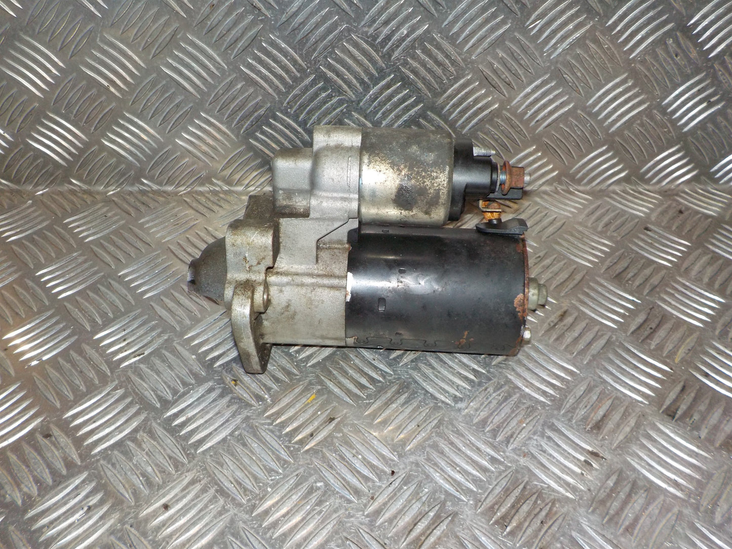 Renault Megane 3 Starter Med OEM Nr. 233006124R Fra Renault Ophugger
