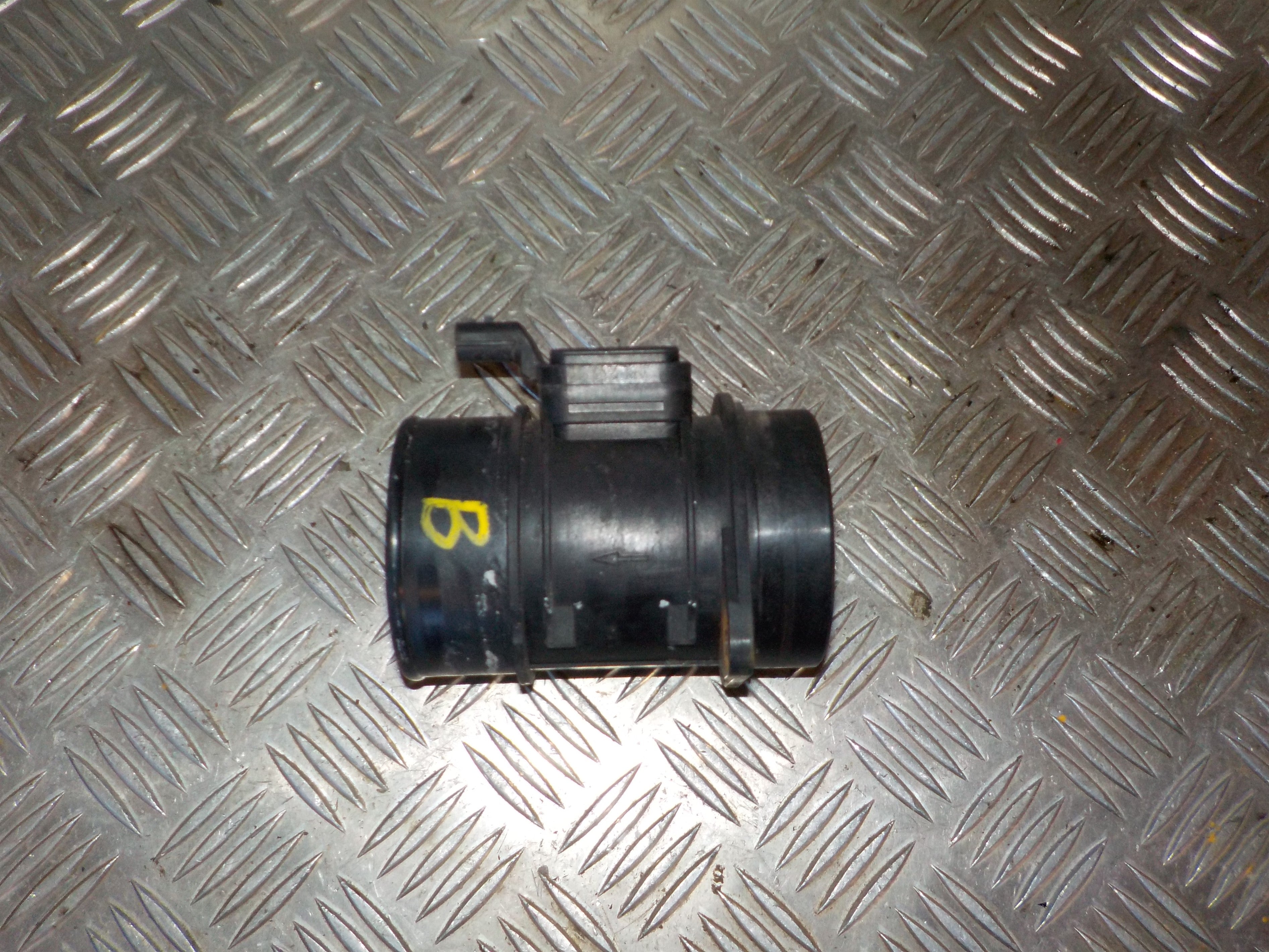 Renault Megane 3 Luftmængdemåler Med OEM Nr. 8200702517 Fra Renault Ophugger