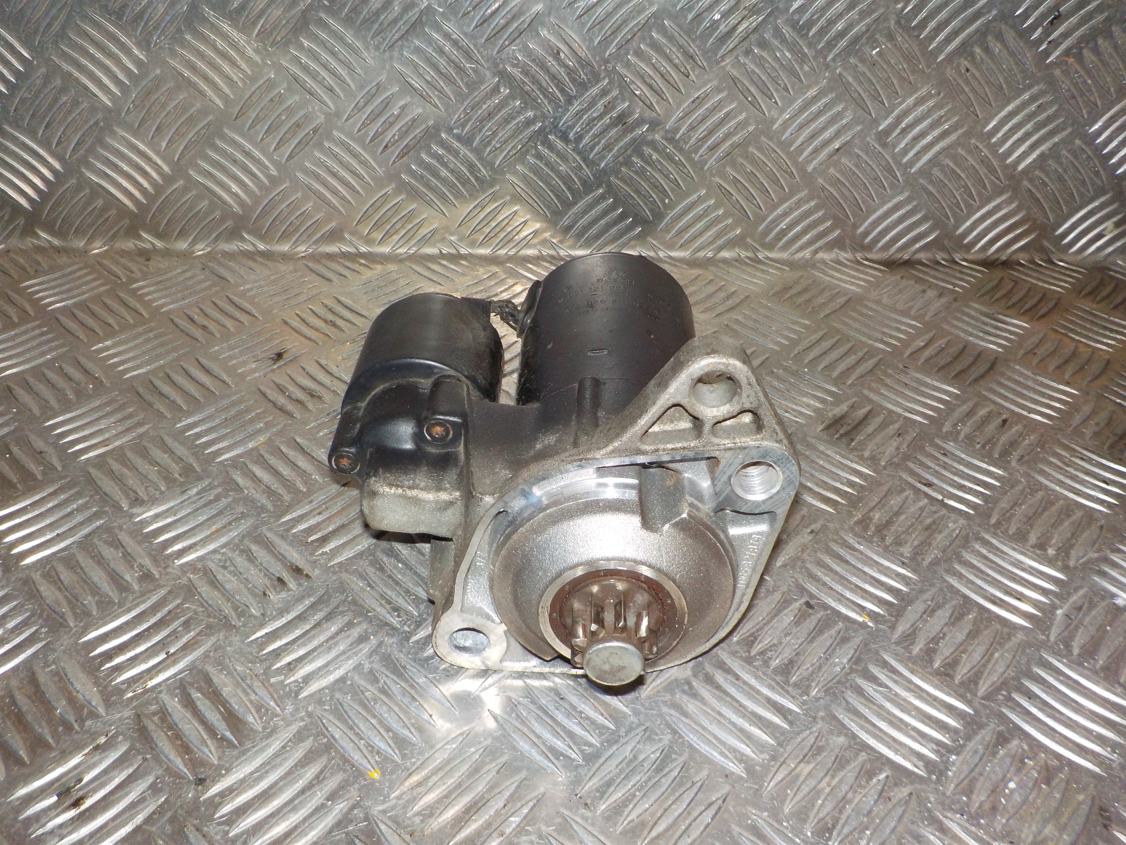 VW Golf 4 1J Starter Med OEM Nr. 0001121006 Fra VW Ophugger