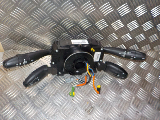 Citroen C5 Kontakt Combi Med OEM Nr. 96611302XT Fra Citroen Ophugger