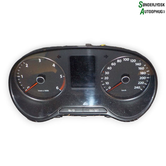 VW Polo 6R Speedometer - Instrument Med OEM Nr. 6R0920861M Fra VW Ophugger