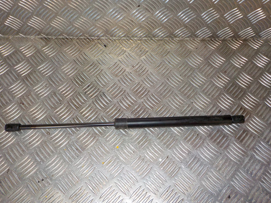 Renault Megane 3 Bagklapsdæmper Med OEM Nr. 1232759 Fra Renault Ophugger