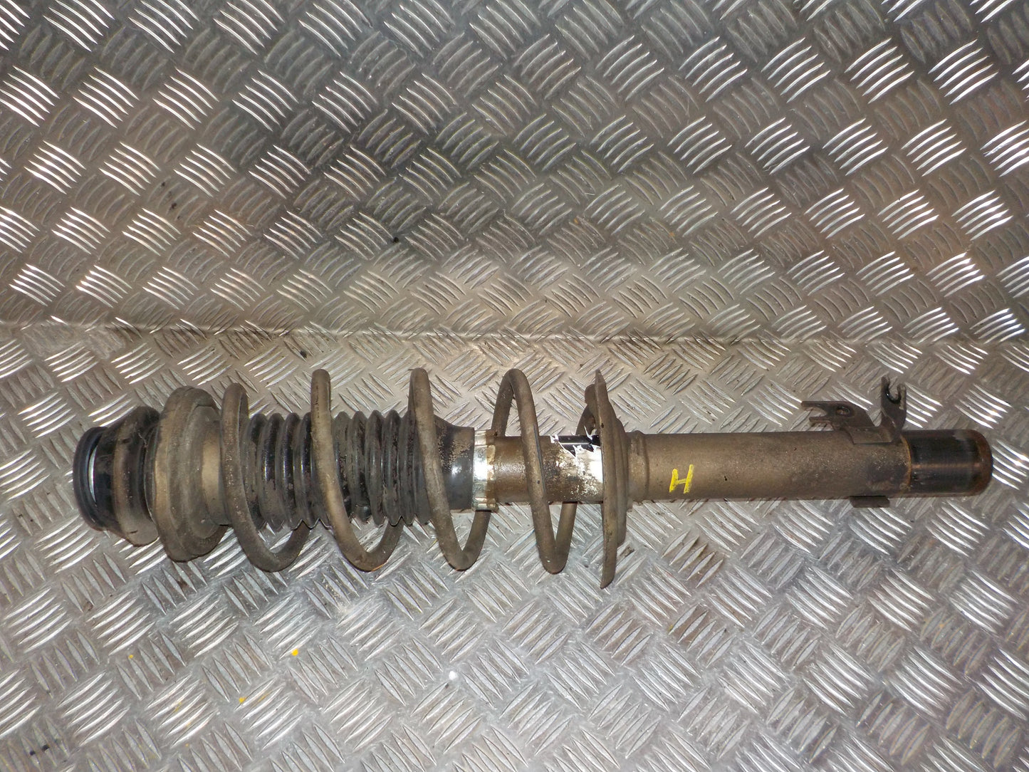 Citroen C1 Fjederben For H Med OEM Nr. 485100H020 Fra Citroen Ophugger