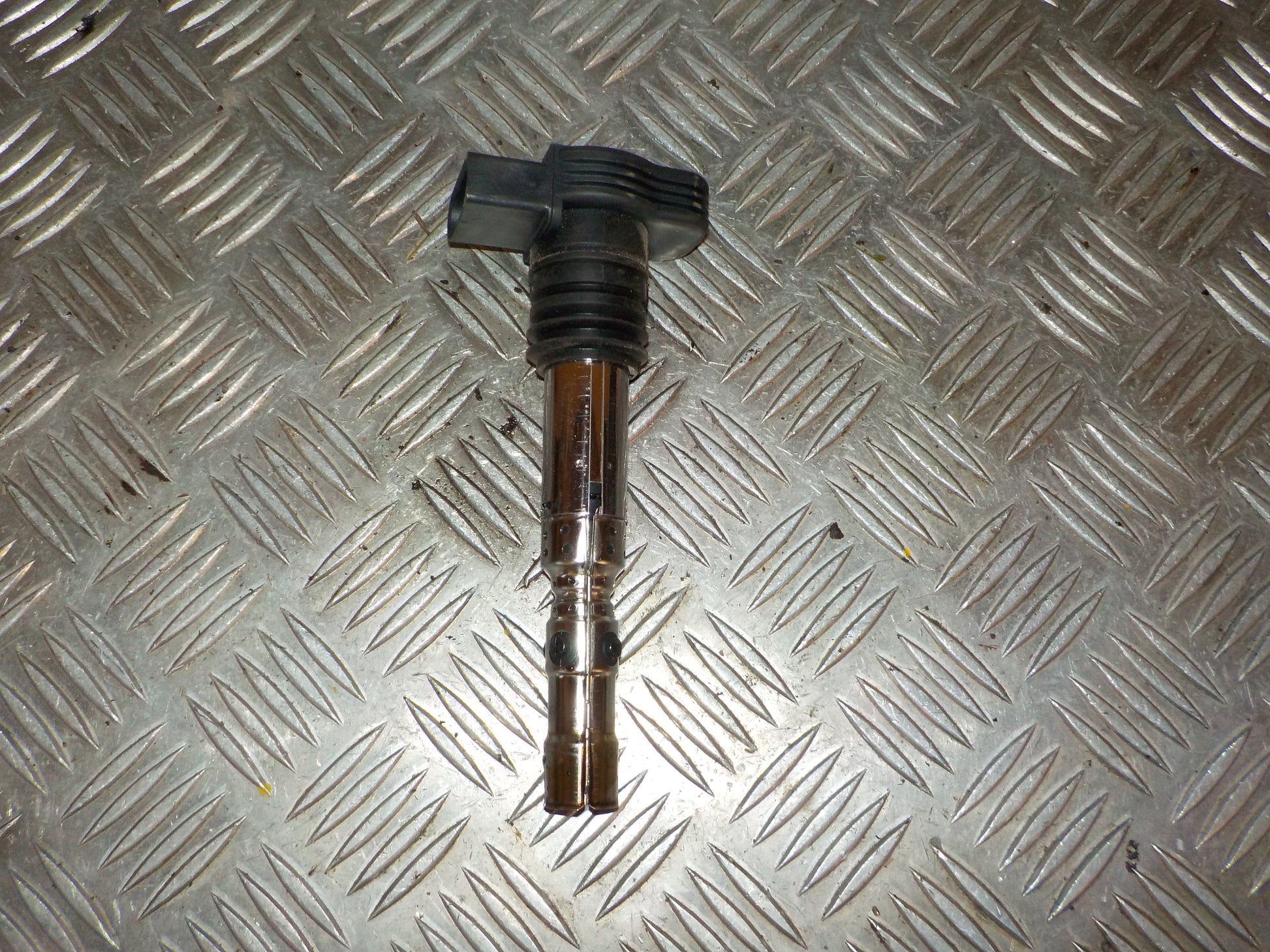 Audi A3 8L Tændspole El Med OEM Nr. 06A905115D Fra Audi Ophugger