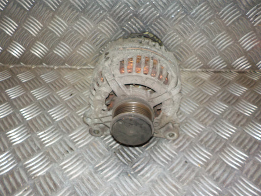 Audi A3 8L Generator Med OEM Nr. 028903028E Fra Audi Ophugger