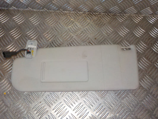 VW Golf 6 1K Solskærm Med OEM Nr. 1K0857551N Fra VW Ophugger