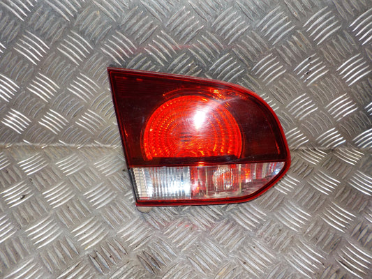 VW Golf 6 1K Baglygte Med OEM Nr. 5K0945093K Fra VW Ophugger