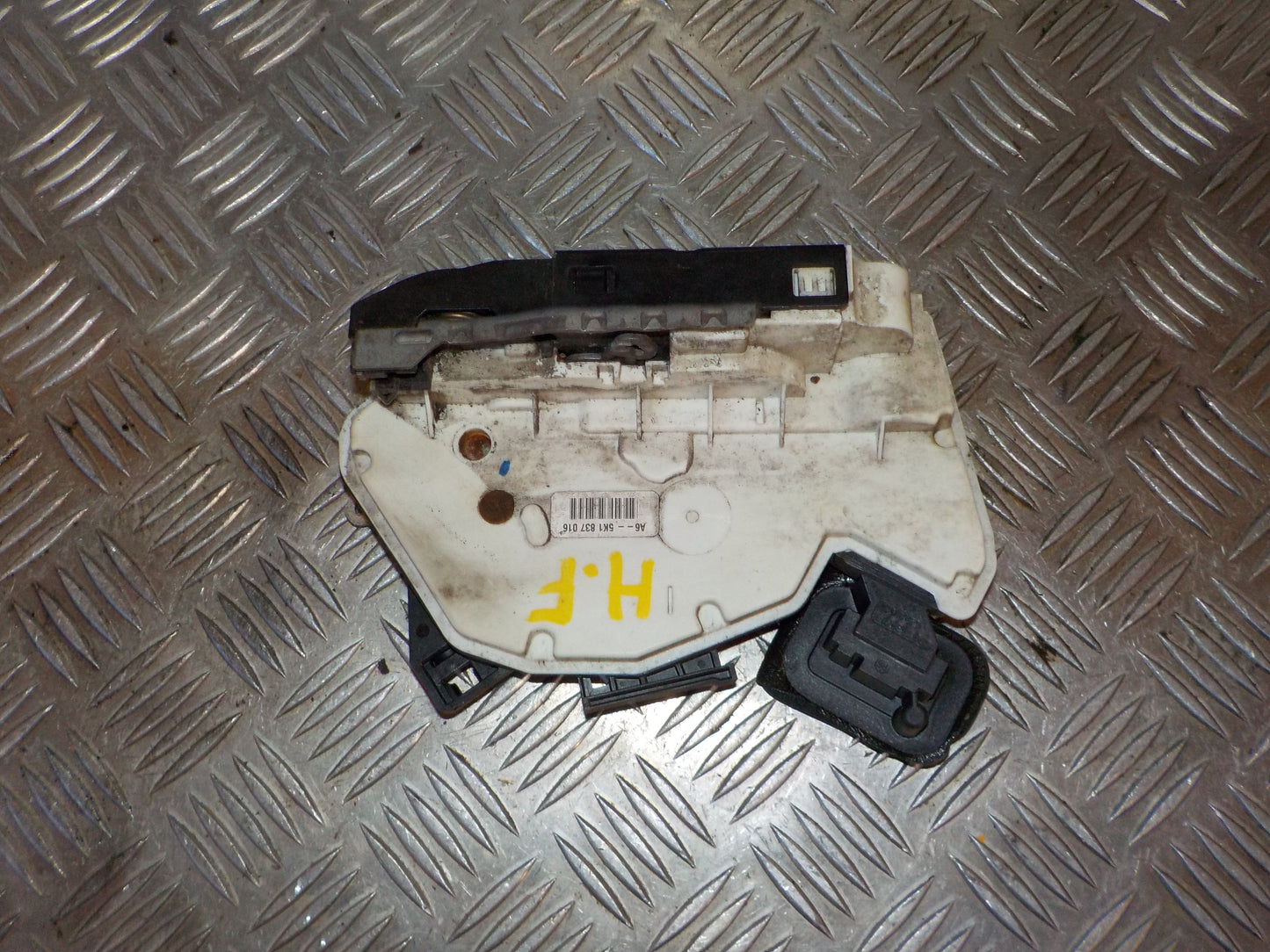 VW Golf 6 1K Dørlås Med OEM Nr. 5K1837016 Fra VW Ophugger