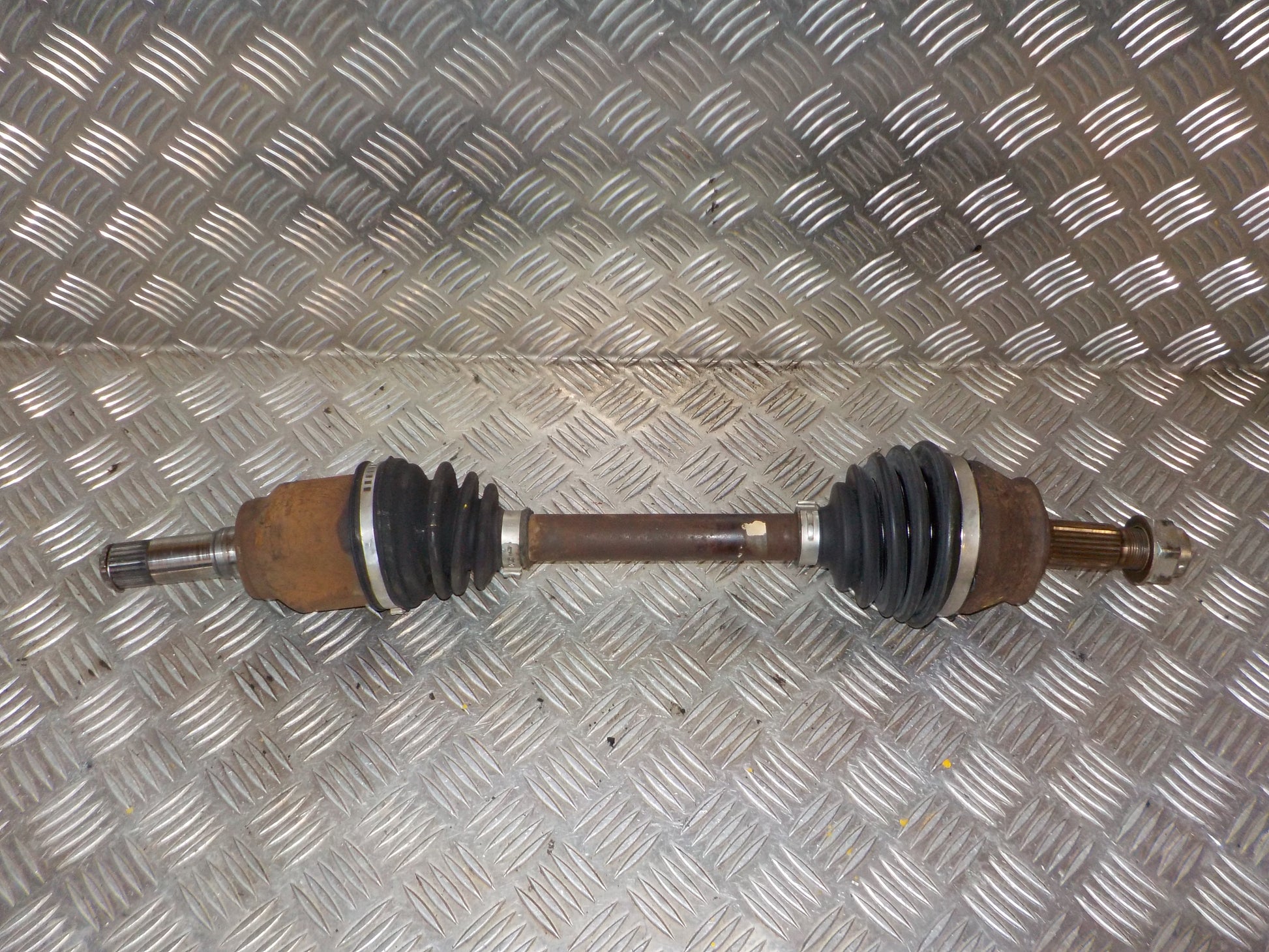 Fiat Doblo Trækaksel For V Med OEM Nr. 51810626 Fra Fiat Ophugger