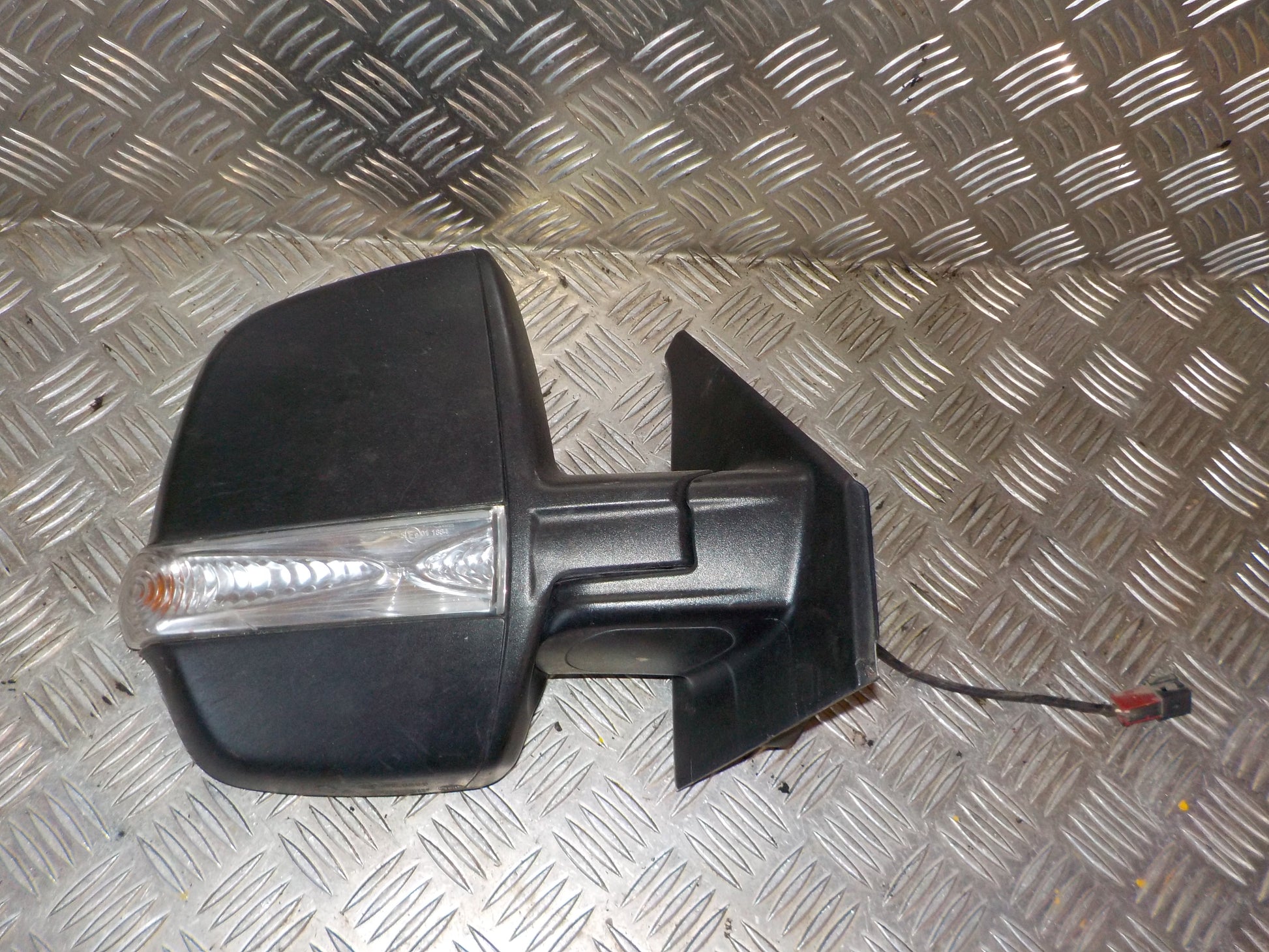 Fiat Doblo Sidespejl Med OEM Nr. 735528036 Fra Fiat Ophugger