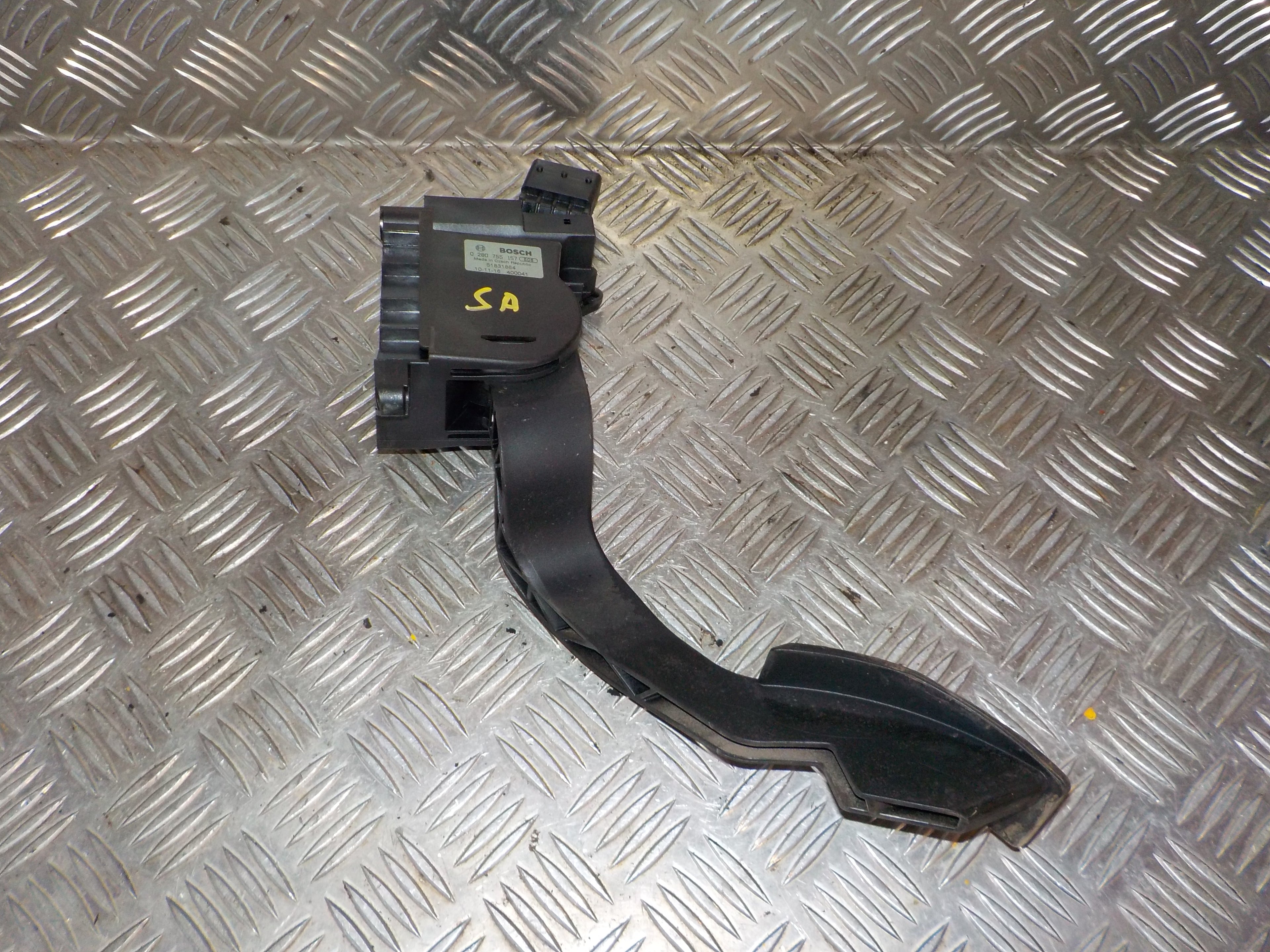 Fiat Doblo Speederpedal Med OEM Nr. 51831884 Fra Fiat Ophugger