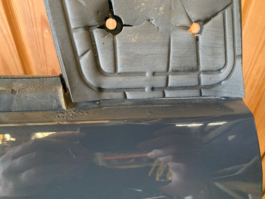 VW Fox 5Z Dør H 2 Dørs Med OEM Nr. 5Z3831056K Fra VW Ophugger