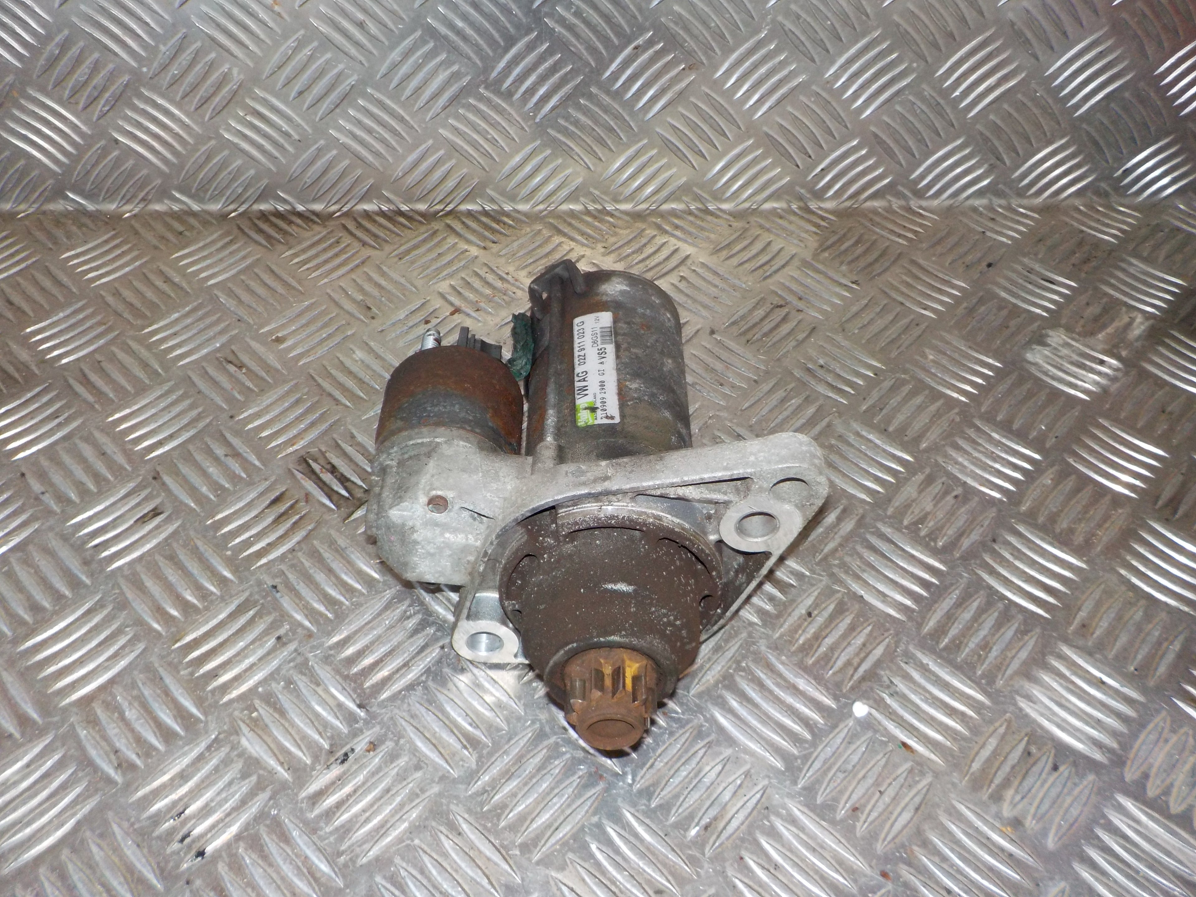 Seat Leon Starter Med OEM Nr. 02Z911023G Fra Seat Ophugger