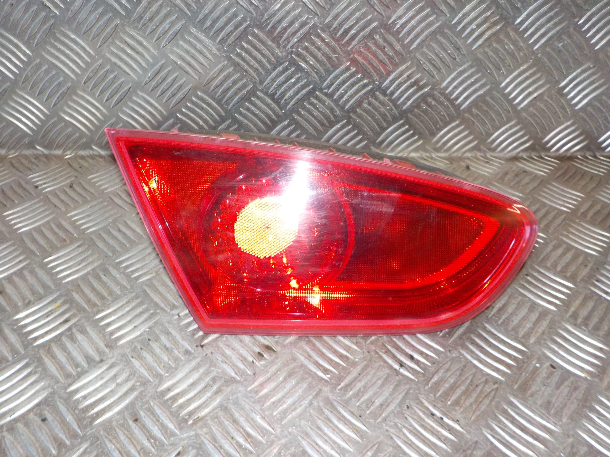 Seat Leon 1P Baglygte Med OEM Nr. 1P0945107F Fra Seat Ophugger