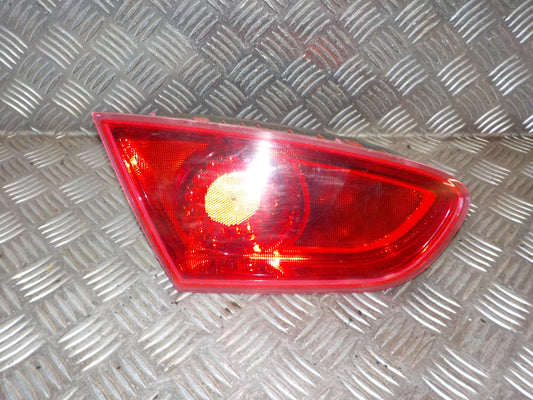 Seat Leon 1P Baglygte Med OEM Nr. 1P0945107F Fra Seat Ophugger