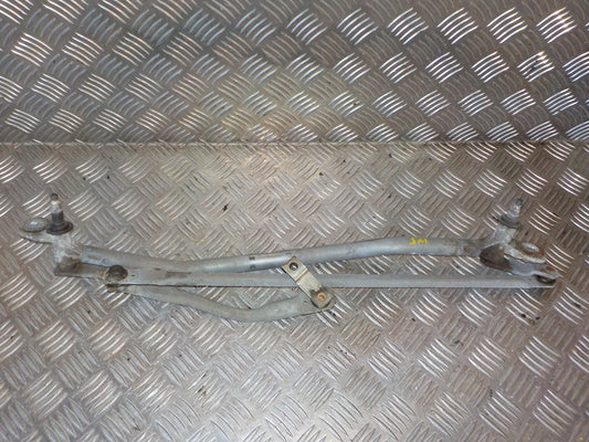 Audi A6 Viskertræk Med OEM Nr. 3397020928 Fra Audi Ophugger