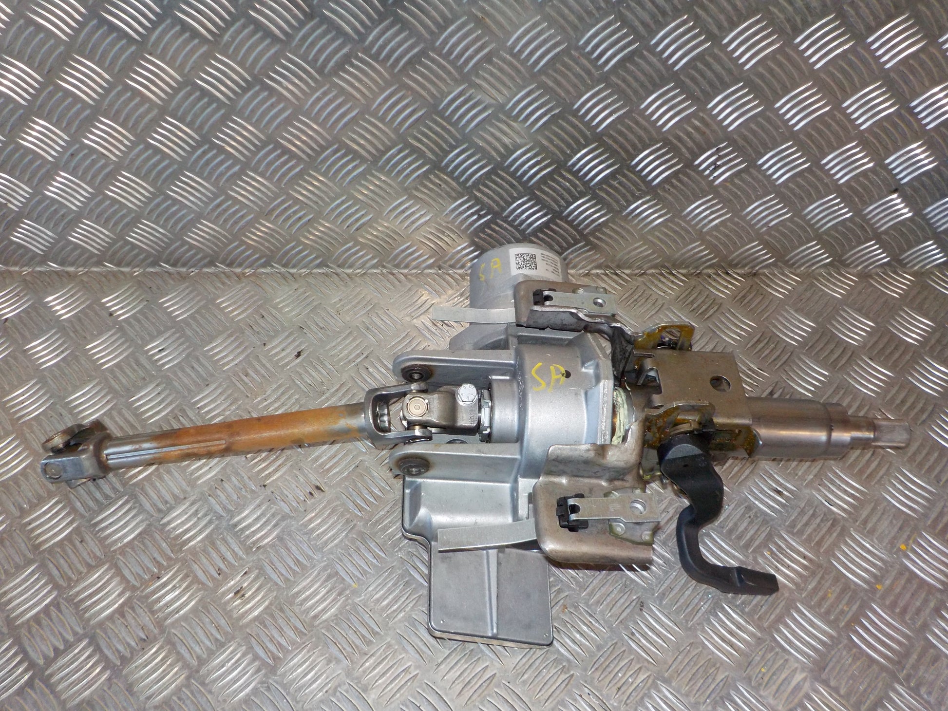 Fiat Punto Evo Ratstamme M/El-Servo Med OEM Nr. 261117861 Fra Fiat Ophugger