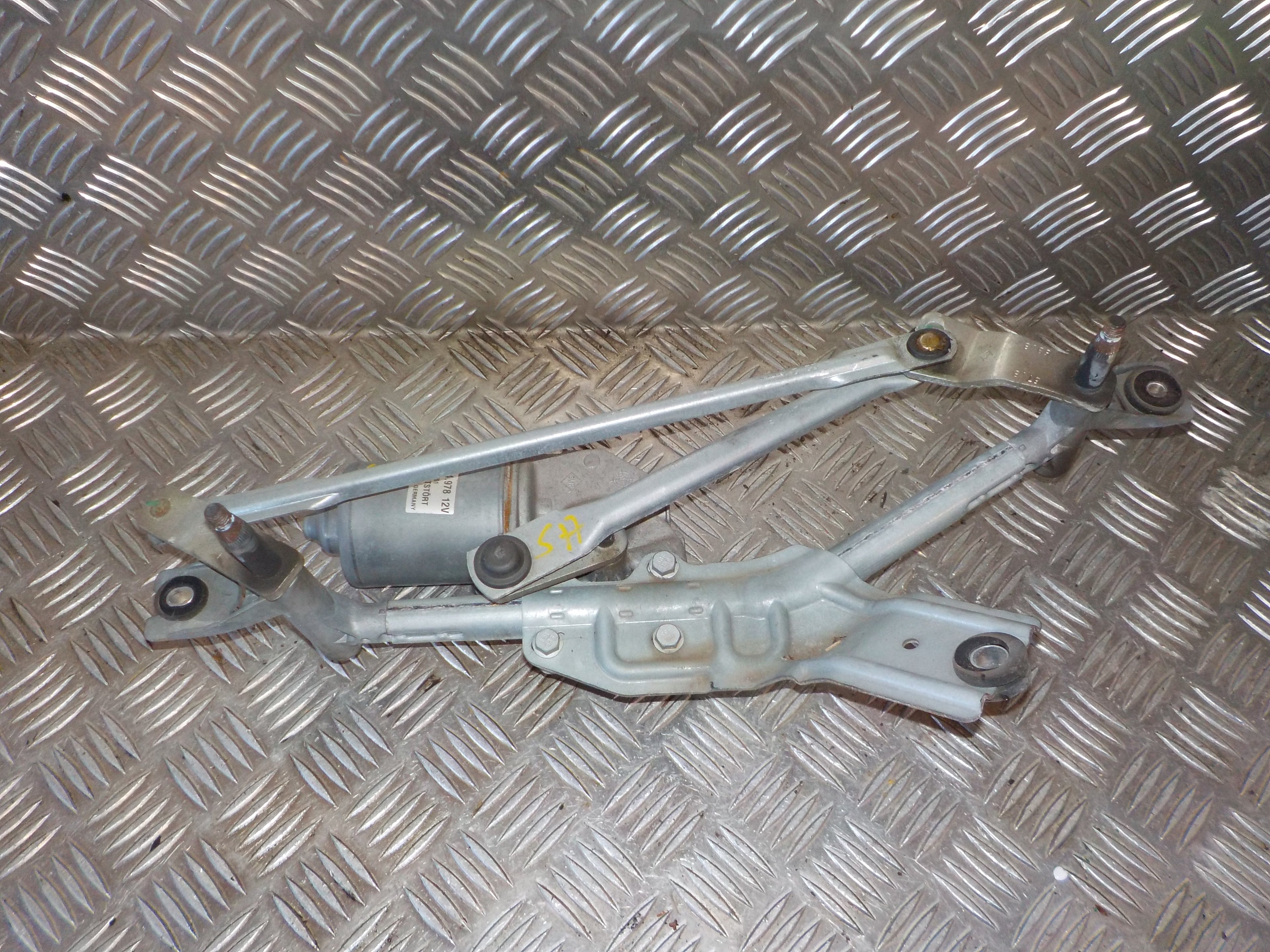 Fiat Punto Evo Viskermotor Med OEM Nr. 404978 Fra Fiat Ophugger