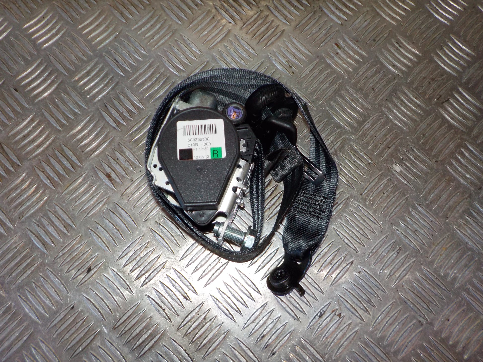 Fiat Punto Evo Sikkerhedsseler For Med OEM Nr. 735535981 Fra Fiat Ophugger