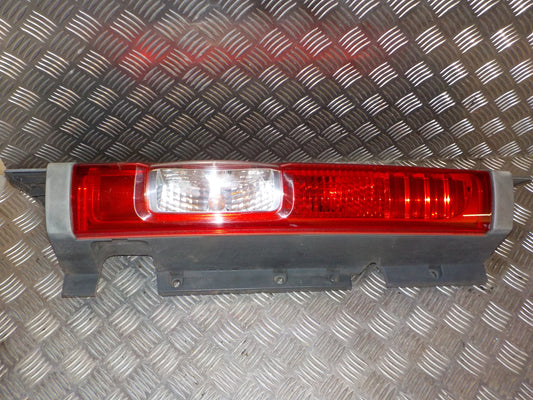 Renault Trafic 1 Baglygte Med OEM Nr. 93857722 Fra Renault Ophugger