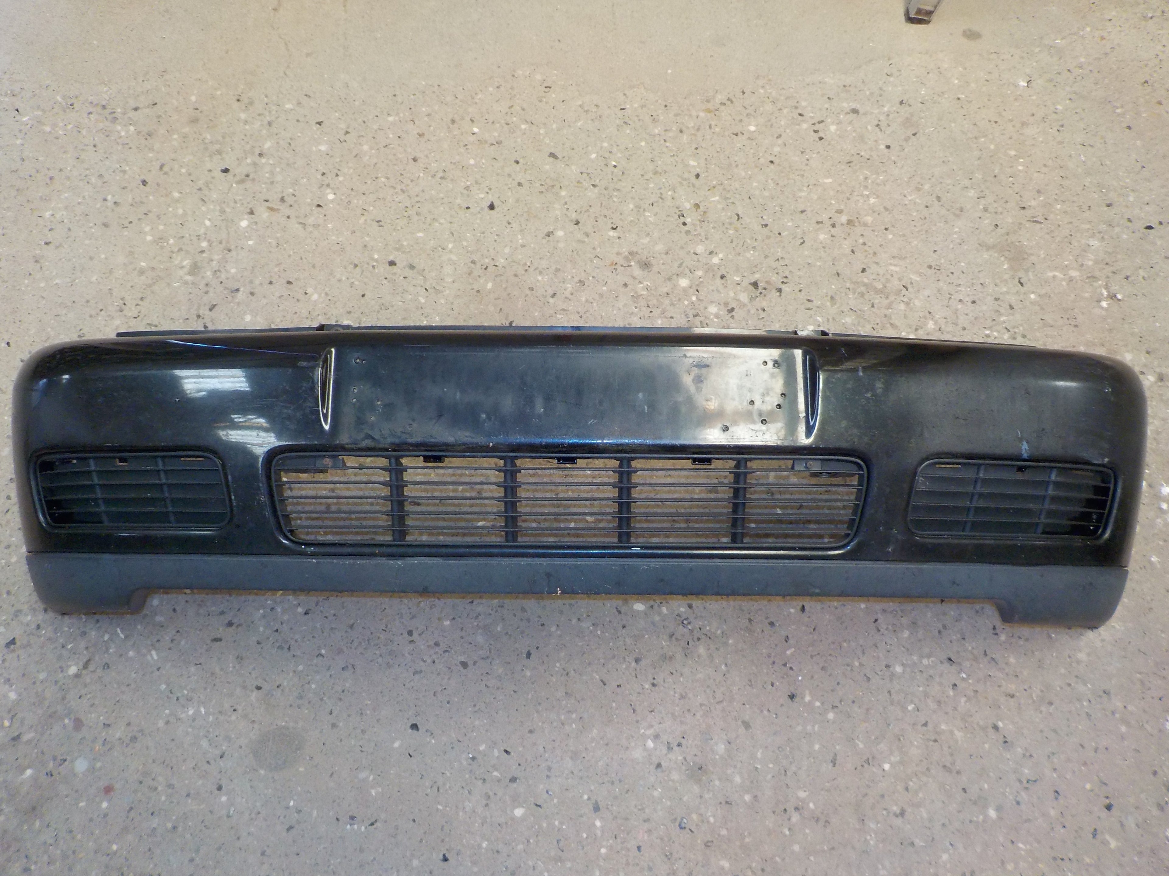 VW Polo Cla/Variant 6K Forkofanger Med OEM Nr. 6K5807221B Fra VW Ophugger