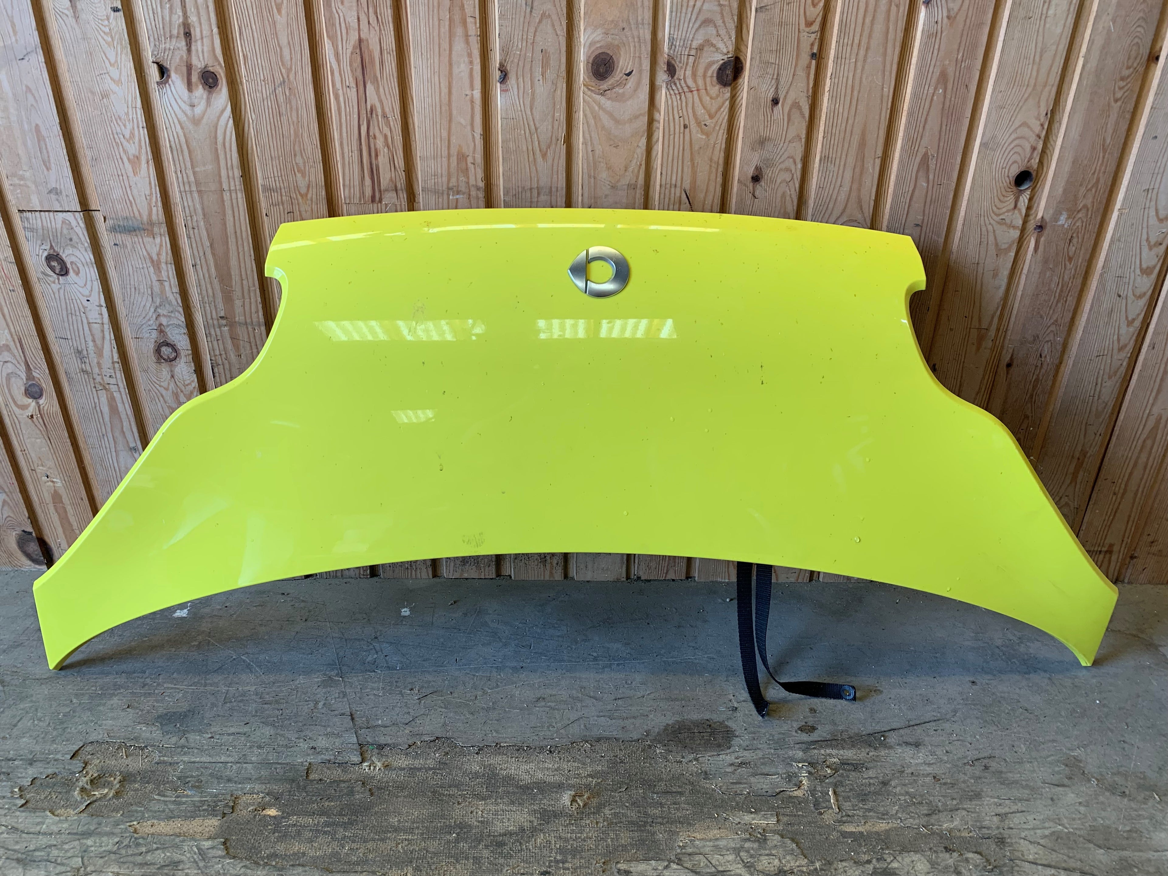 Smart Fortwo W451 Fronthjelm Med OEM Nr. 4517510102 Fra Smart Ophugger