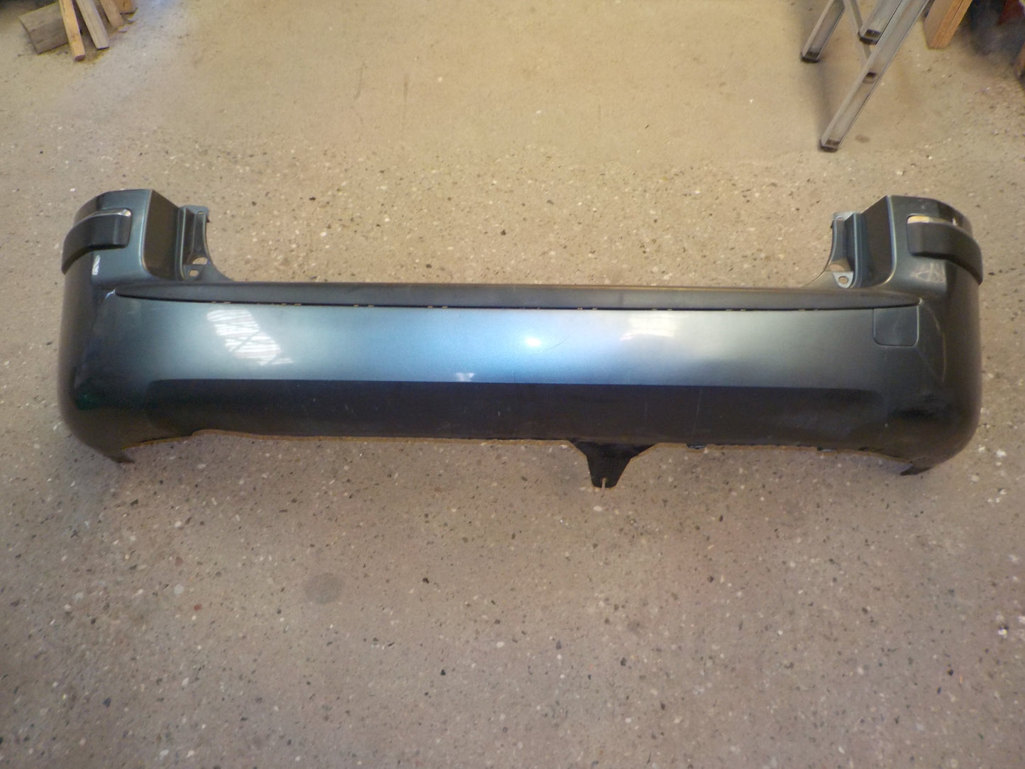 Peugeot 407 Bagkofanger Med OEM Nr. 7410V5 Fra Peugeot Ophugger