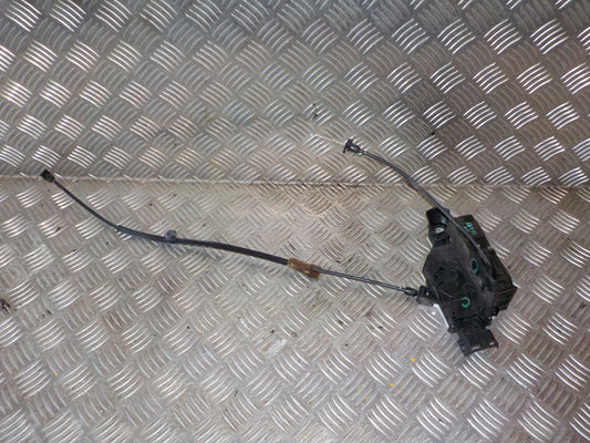 Peugeot 207 Dørlås Med OEM Nr. 24087150 Fra Peugeot Ophugger