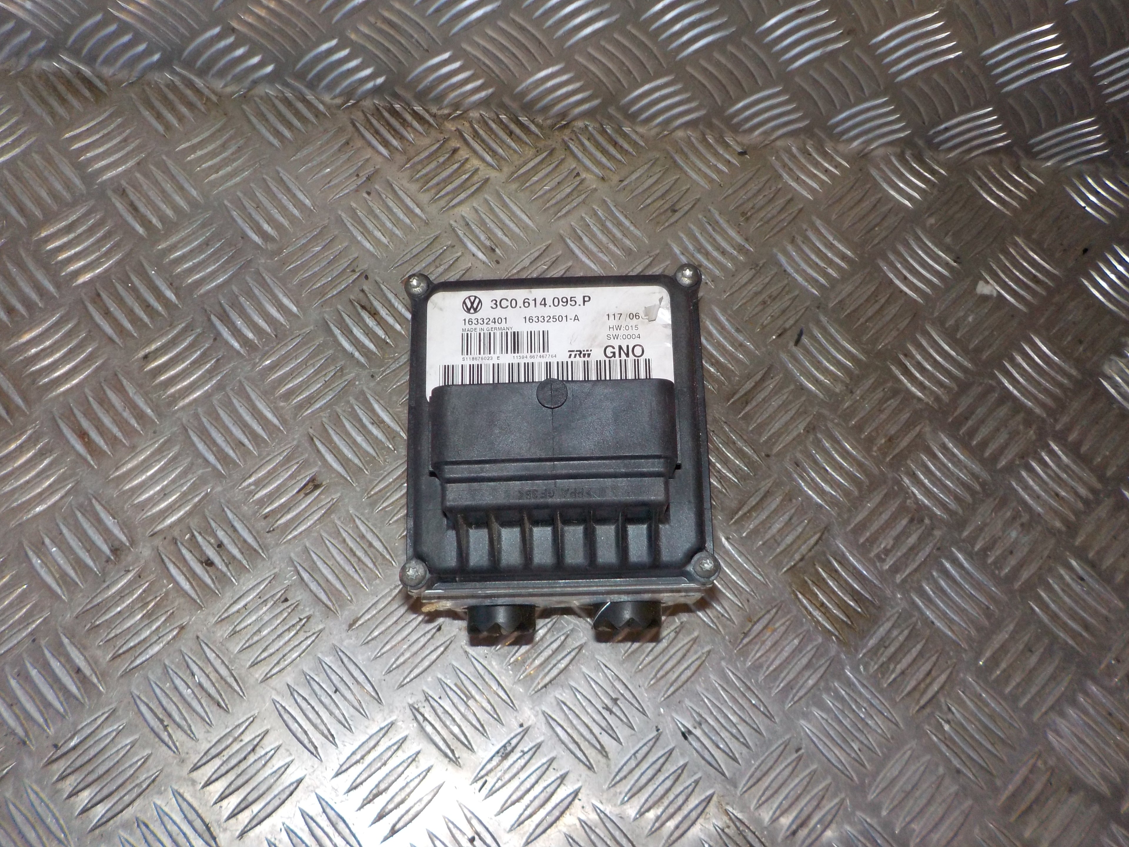 VW Passat 3C ABS Pumpe Med OEM Nr. 3C0614095P Fra VW Ophugger