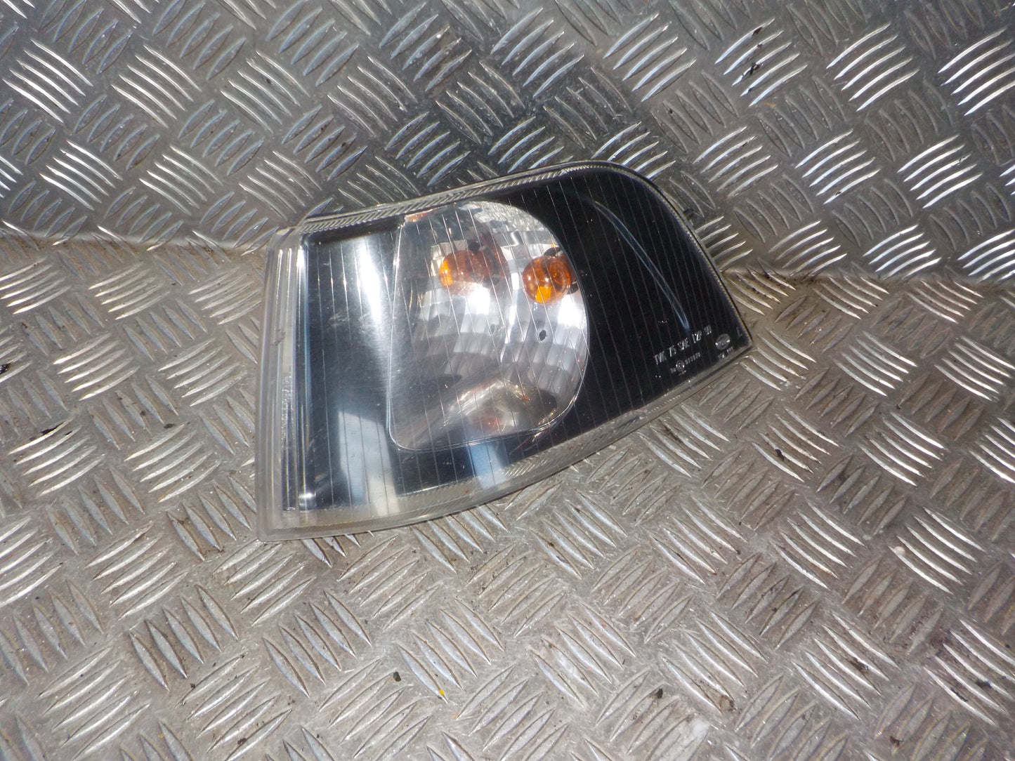 Volvo S40/V40 Blinklygte For Med OEM Nr. 30806986 Fra Volvo Ophugger