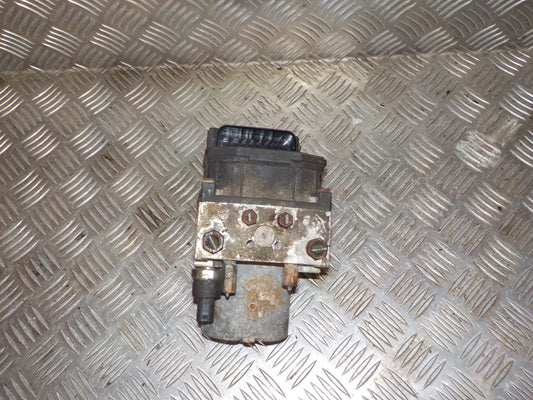 Toyota Corolla E12 Abs Pumpe Med OEM Nr. 8954102080 Fra Toyota Ophugger