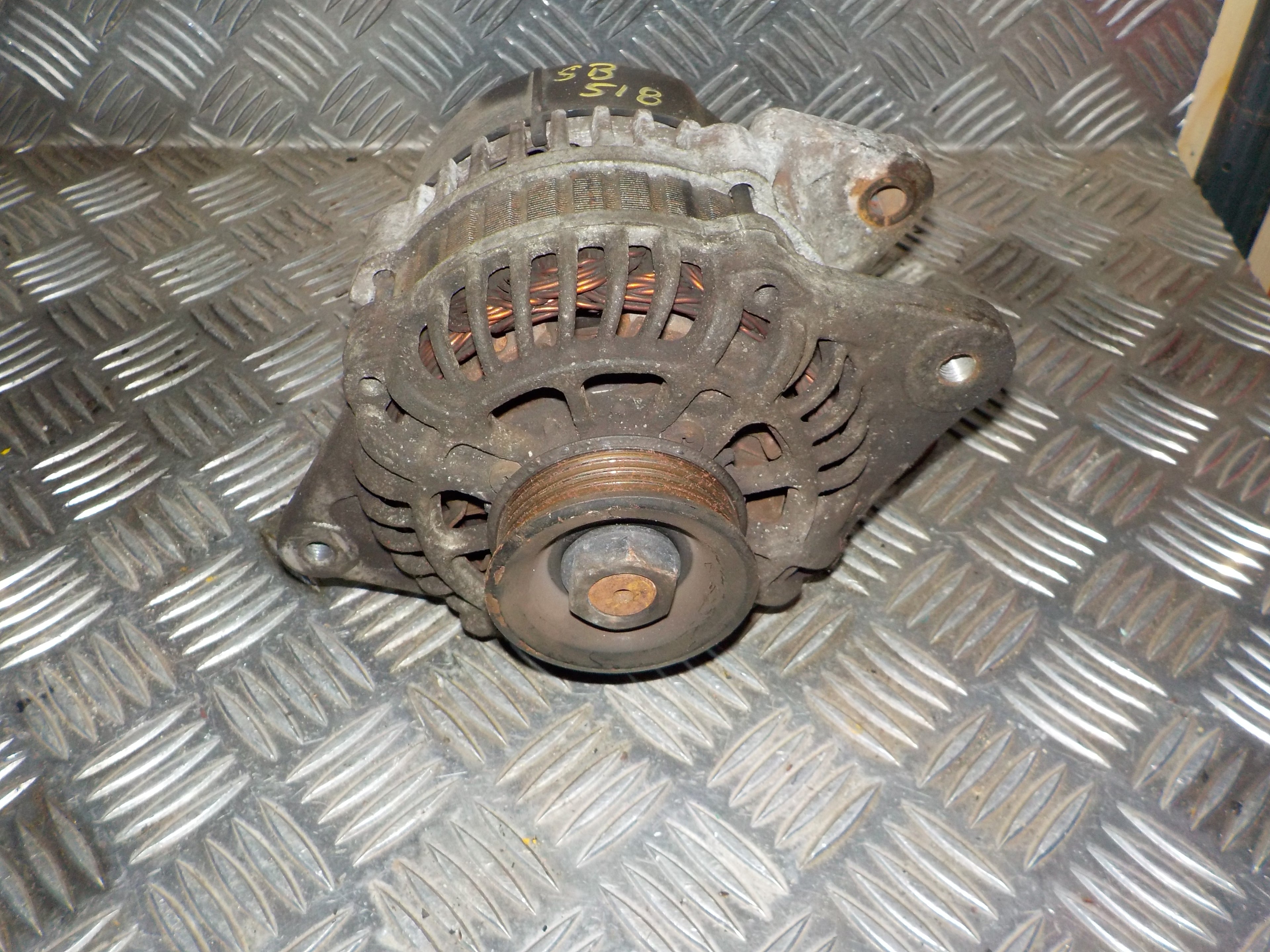 Kia Rio Dc Generator Med OEM Nr. AB180140 Fra Kia Ophugger