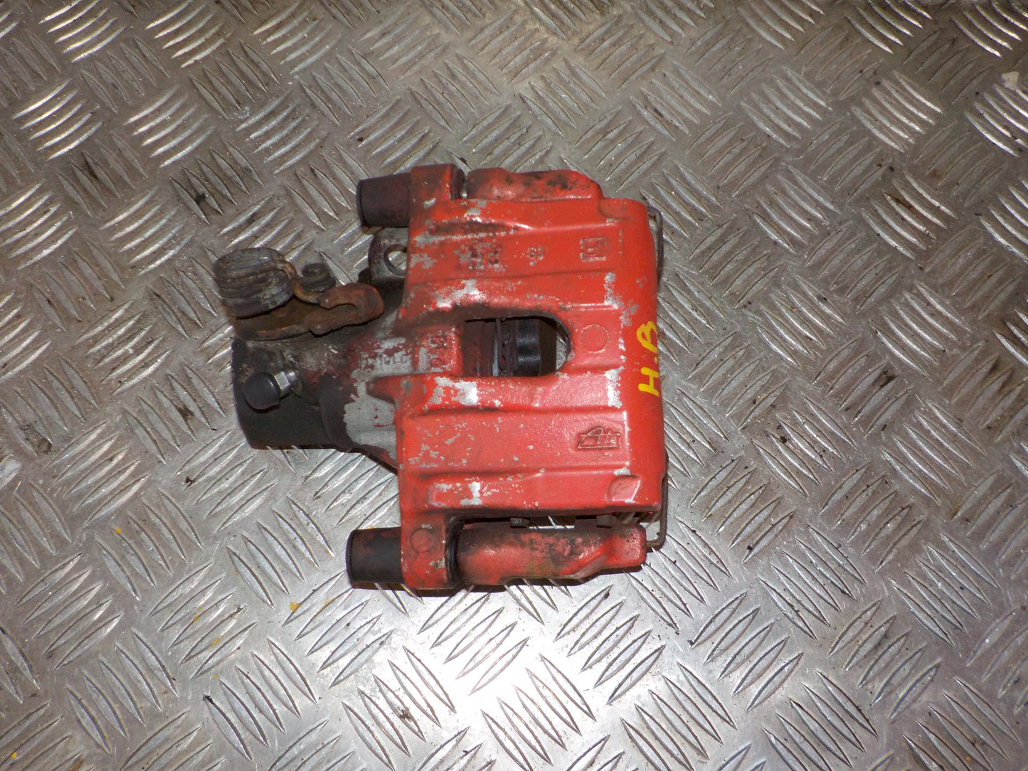 Mazda 3 BK Bremsekaliber HB Med OEM Nr. BPYK2661XB Fra Mazda Ophugger